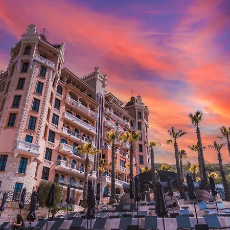 Royal Castle Design&spa - Ultra Hotel