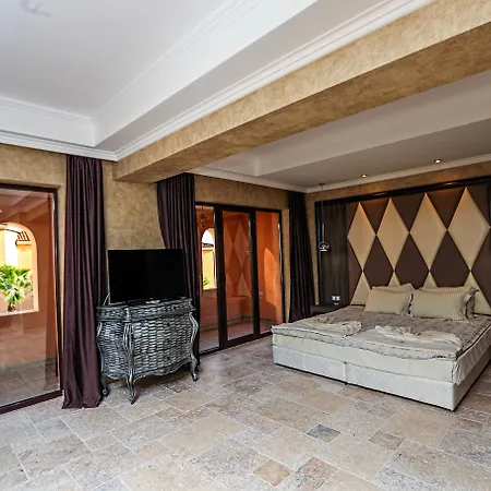 Hotel Royal Castle Design&spa - Ultra 5*