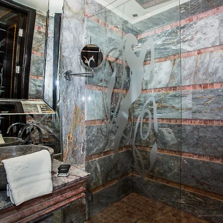 Royal Castle Design&spa - Ultra Hotel Elenite