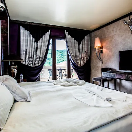 Royal Castle Design&spa - Ultra 5* Elenite
