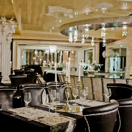 Royal Castle Design&spa - Ultra Hotel