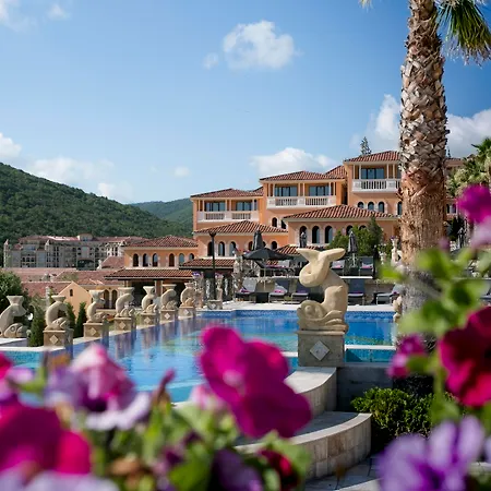 Royal Castle Design&spa - Ultra Hotel