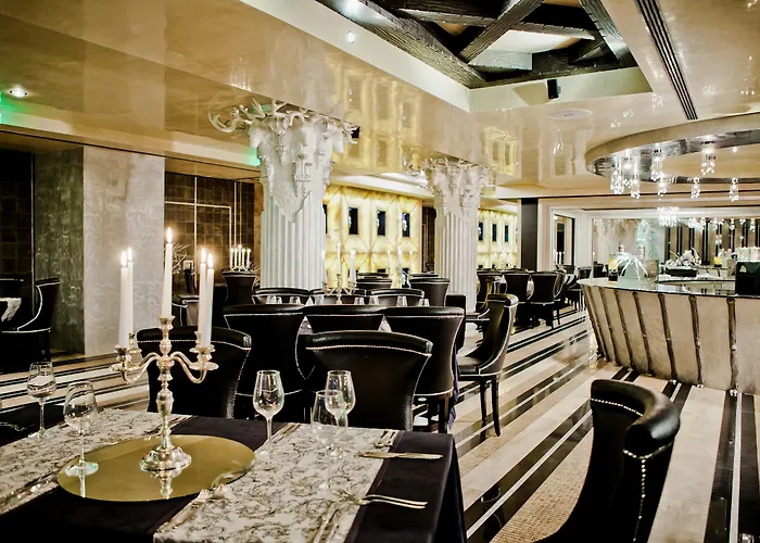 Royal Castle Design & Elenite