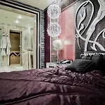 Royal Castle Design & 5*