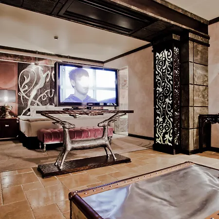 Otel Royal Castle Design &