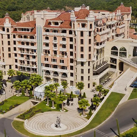 Otel Royal Castle Design &