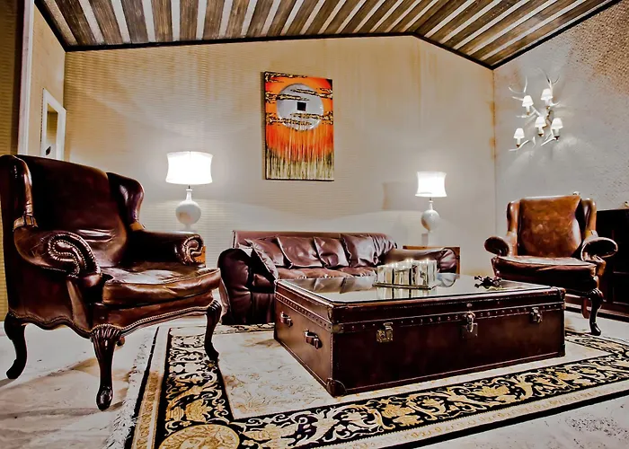 Royal Castle Design & Hotel